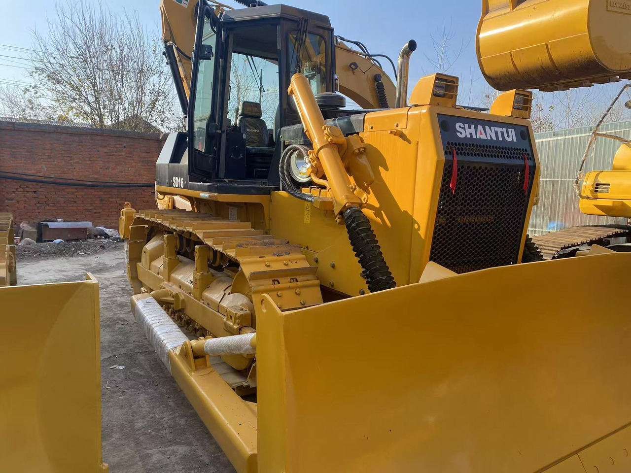 SHANTUI SD16 - Bulldozer: picture 2 SHANTUI SD16 - Bulldozer: picture 2