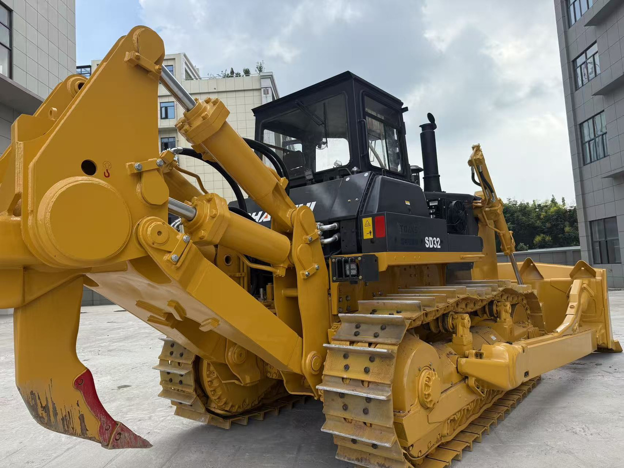 SHANTUI SD32 - Bulldozer: picture 5 SHANTUI SD32 - Bulldozer: picture 5