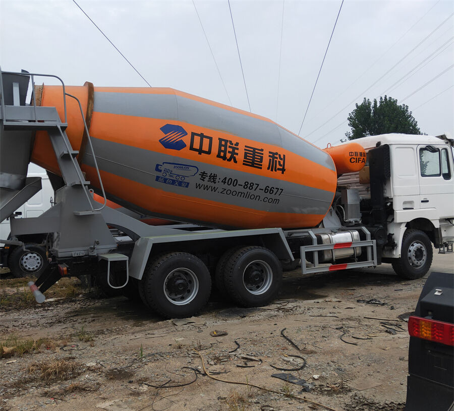Shacman F3000 - Concrete mixer truck: picture 4 Shacman F3000 - Concrete mixer truck: picture 4