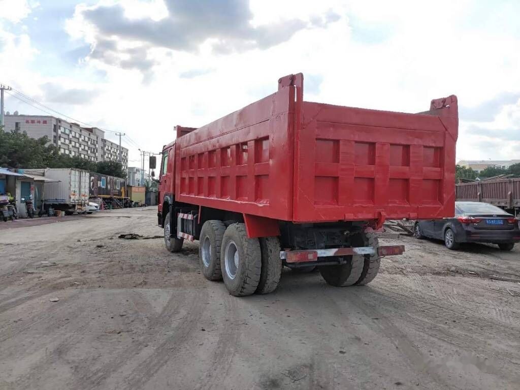Tipper Sinotruk Howo: picture 8