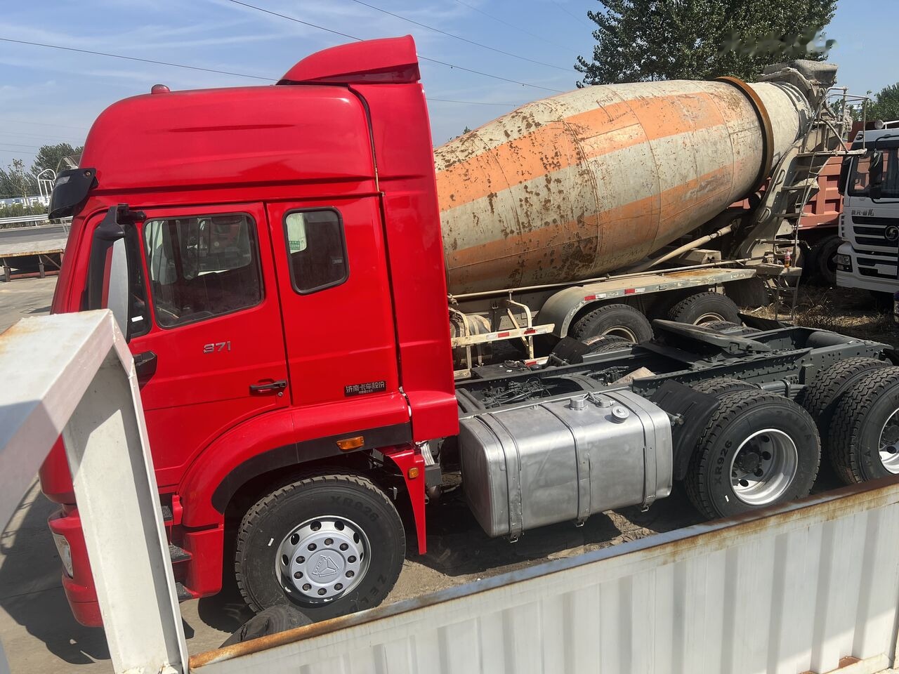 Howo 6X4 - Tractor unit: picture 2 Howo 6X4 - Tractor unit: picture 2