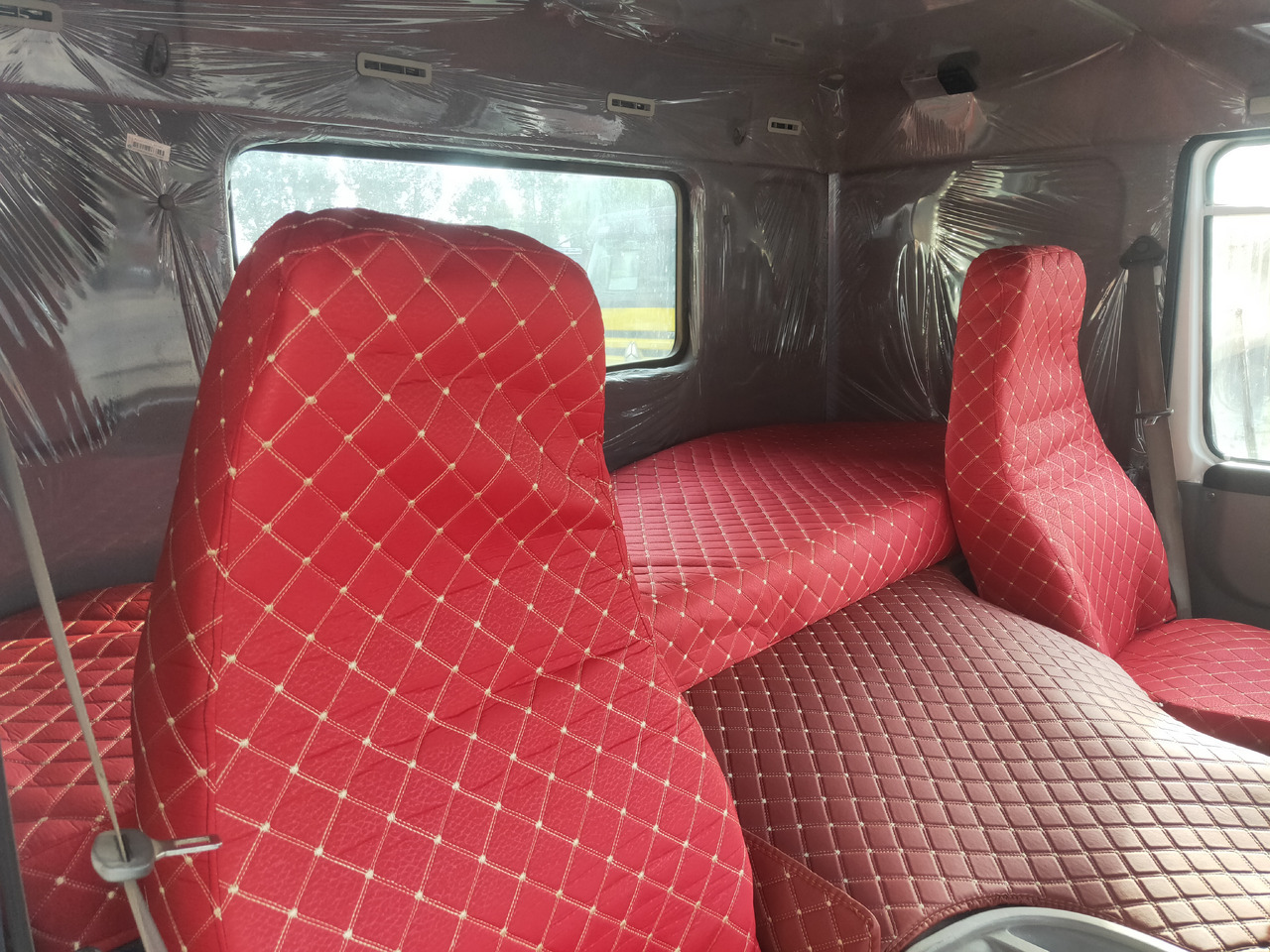 Sinotruk HOWO 371 6*4 Tractor - Tractor unit: picture 2 Sinotruk HOWO 371 6*4 Tractor - Tractor unit: picture 2