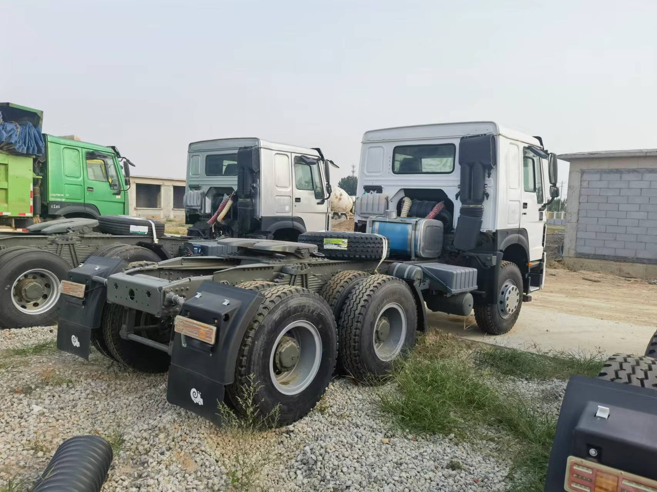 Sinotruk HOWO 371 Tractor - Tractor unit: picture 4 Sinotruk HOWO 371 Tractor - Tractor unit: picture 4
