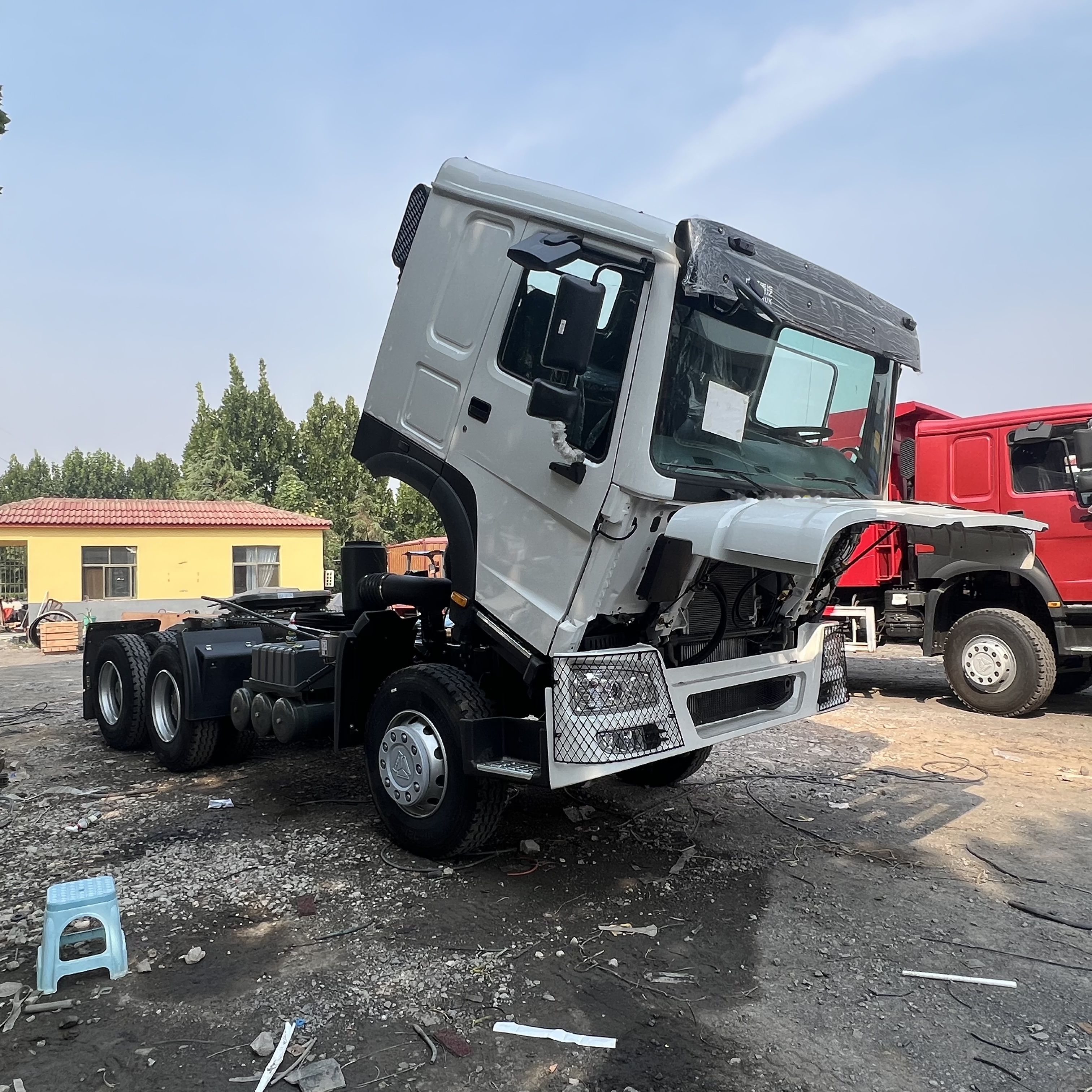 Sinotruk HOWO 371 Tractor - Tractor unit: picture 1 Sinotruk HOWO 371 Tractor - Tractor unit: picture 1