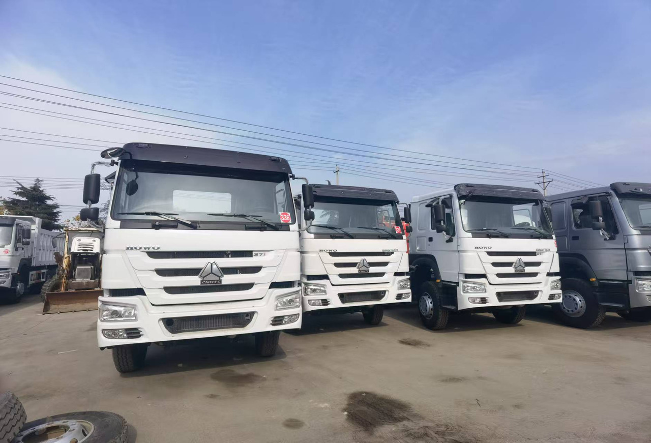 Sinotruk HOWO 371 Tractor - Tractor unit: picture 2 Sinotruk HOWO 371 Tractor - Tractor unit: picture 2
