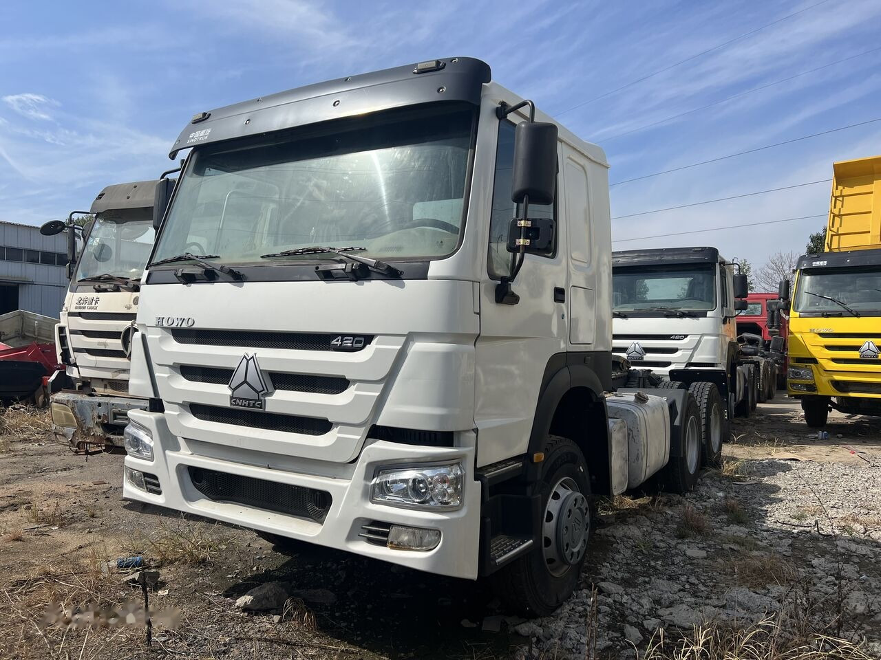 Sinotruk HOWO 420HP 6X4 Tractor - Tractor unit: picture 1 Sinotruk HOWO 420HP 6X4 Tractor - Tractor unit: picture 1