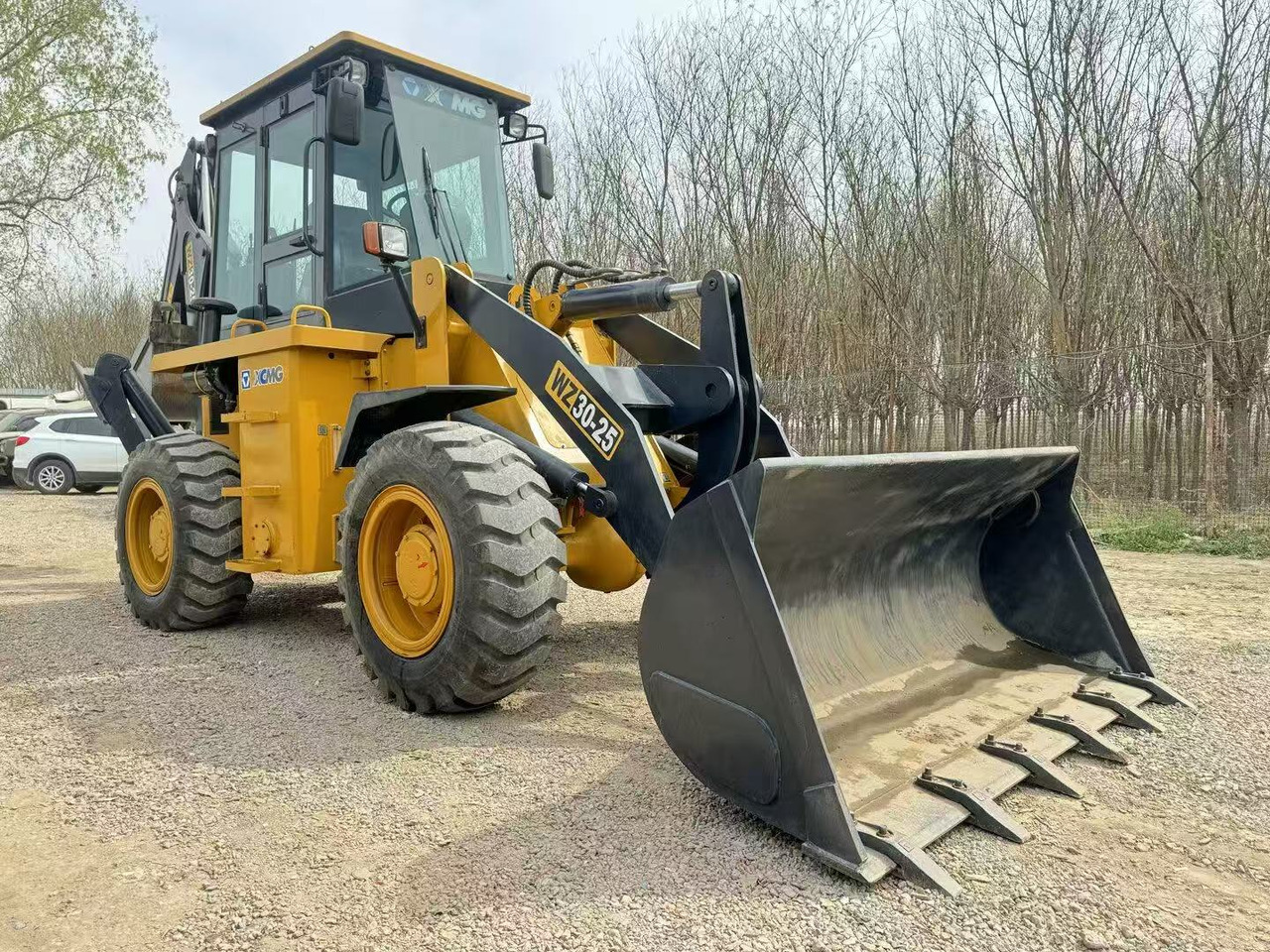 XCMG 30-25 - Backhoe loader: picture 3 XCMG 30-25 - Backhoe loader: picture 3