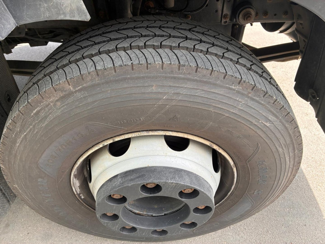 Box truck Caja cerrada IVECO Eurocargo ML 160 E25: picture 13 Box truck Caja cerrada IVECO Eurocargo ML 160 E25: picture 13