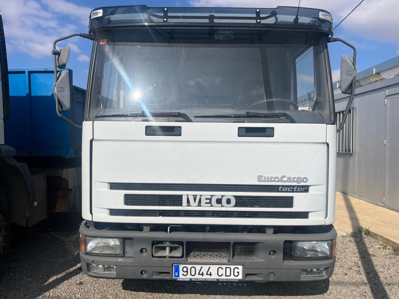 Caja cerrada IVECO Eurocargo ML80E17 - Curtain side truck: picture 2 Caja cerrada IVECO Eurocargo ML80E17 - Curtain side truck: picture 2