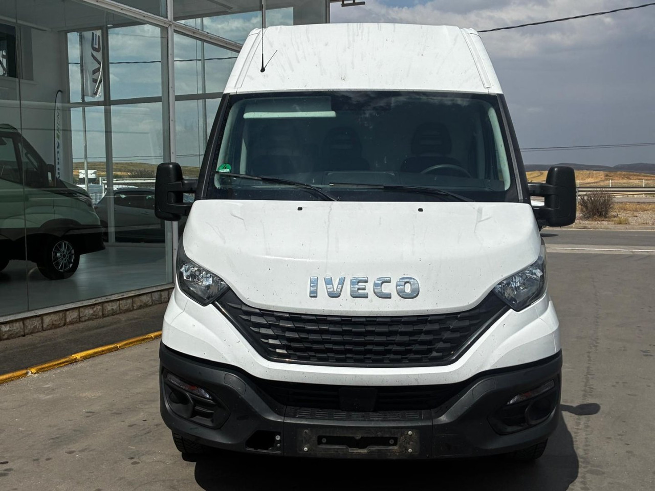 Furgón IVECO 35S14 V 16m3 - Panel van: picture 2 Furgón IVECO 35S14 V 16m3 - Panel van: picture 2