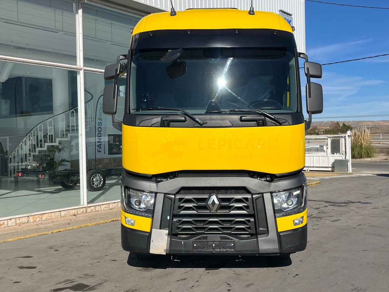 Cabeza Tractora Renault T480 AUTOMATICA INTARDER - Tractor unit: picture 2 Cabeza Tractora Renault T480 AUTOMATICA INTARDER - Tractor unit: picture 2