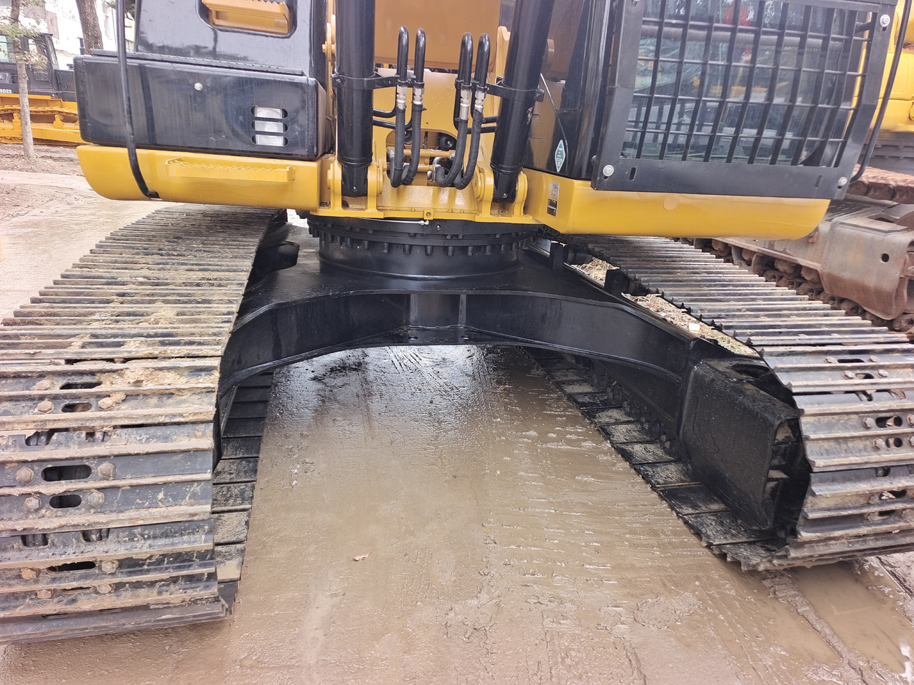 CAT 320D2L WITH 3 CAMERAS - Crawler excavator: picture 3 CAT 320D2L WITH 3 CAMERAS - Crawler excavator: picture 3