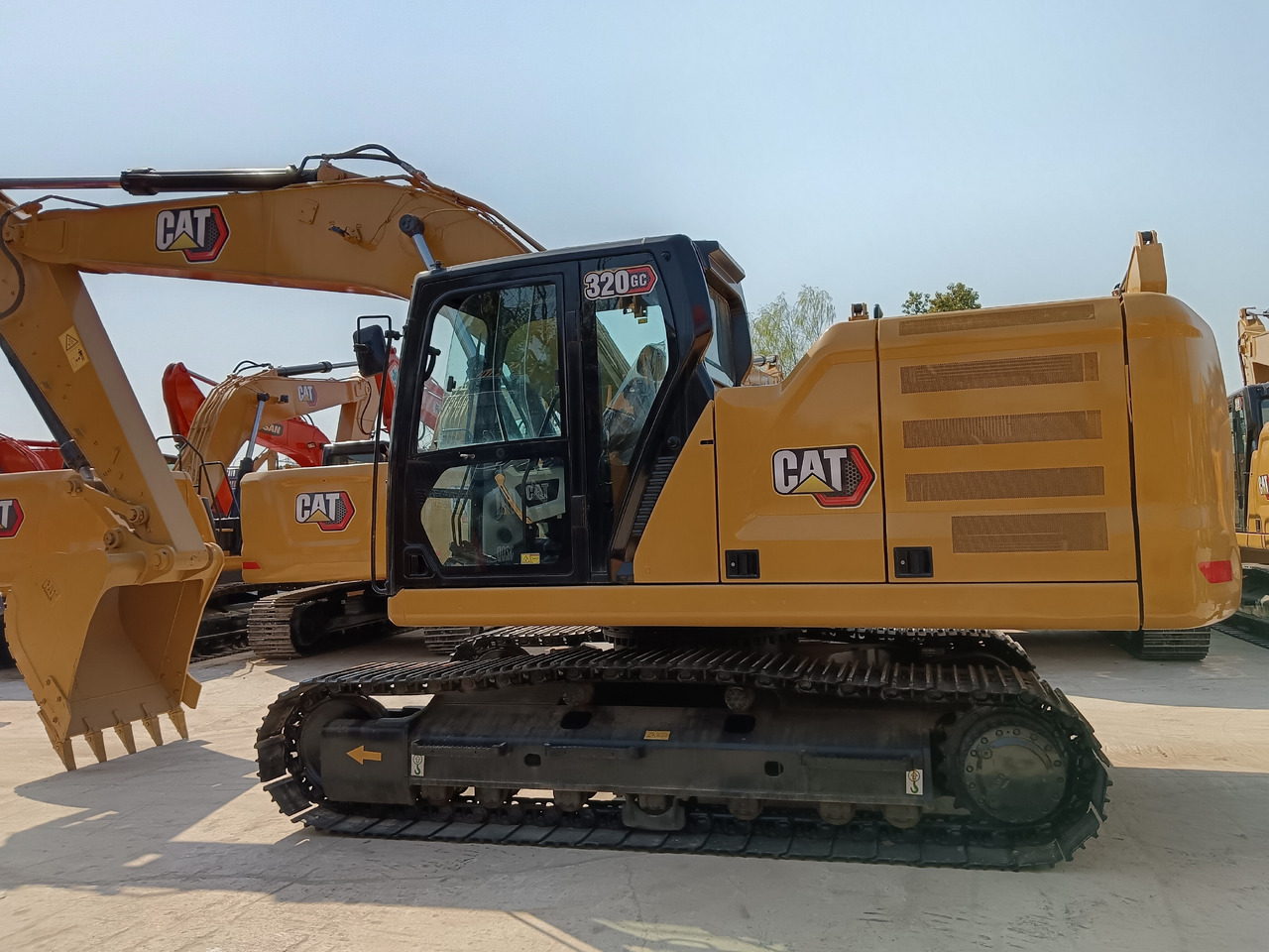 CAT 320GC 323GC 330GC 336GC - Crawler excavator: picture 1 CAT 320GC 323GC 330GC 336GC - Crawler excavator: picture 1