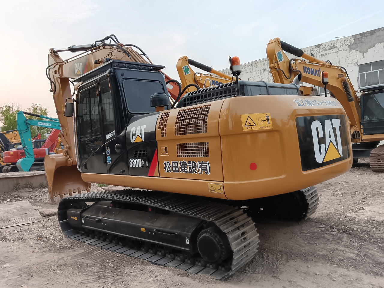 CATERPILLAR 330D2L 336D2L 330GC 336GC - Crawler excavator: picture 1 CATERPILLAR 330D2L 336D2L 330GC 336GC - Crawler excavator: picture 1
