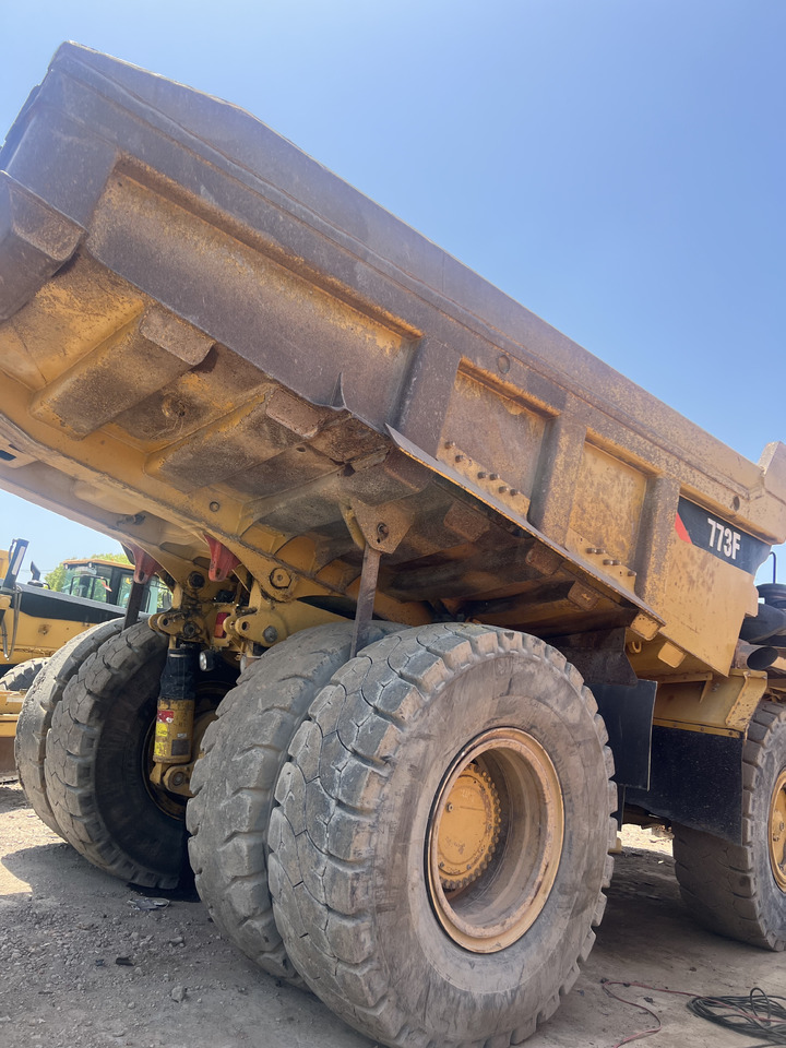 CATERPILLAR 773F CAT MINING OFF ROAD TRUCK - Rigid dumper/ Rock truck: picture 5 CATERPILLAR 773F CAT MINING OFF ROAD TRUCK - Rigid dumper/ Rock truck: picture 5