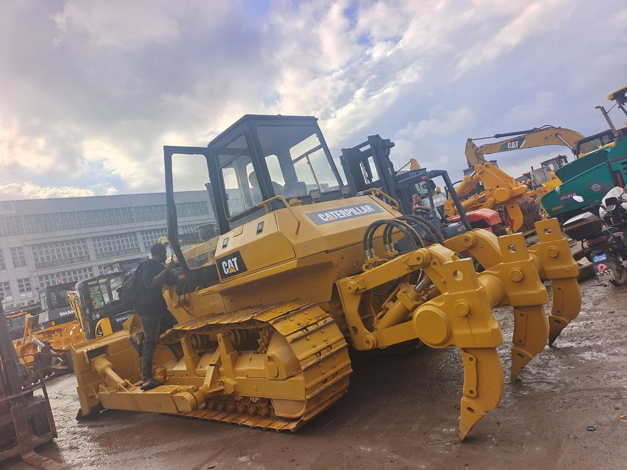 CATERPILLAR D7G CAT D 7 G D6G D5G D8T D6R - Bulldozer: picture 4 CATERPILLAR D7G CAT D 7 G D6G D5G D8T D6R - Bulldozer: picture 4