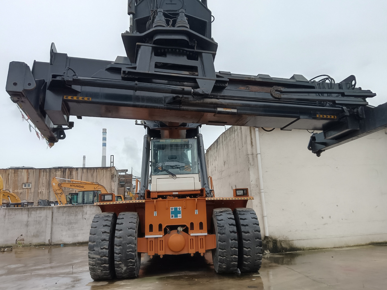 CVS FERRARRI F278 F 278.6 - Reach stacker: picture 3 CVS FERRARRI F278 F 278.6 - Reach stacker: picture 3