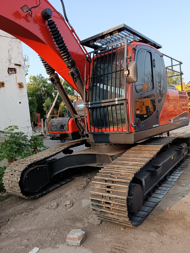 DOOSAN DX225LC-9C - Crawler excavator: picture 5 DOOSAN DX225LC-9C - Crawler excavator: picture 5