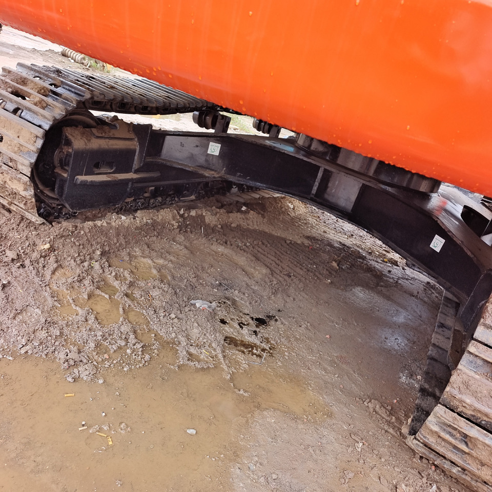 Crawler excavator DOOSAN DX340LC-9C: picture 12