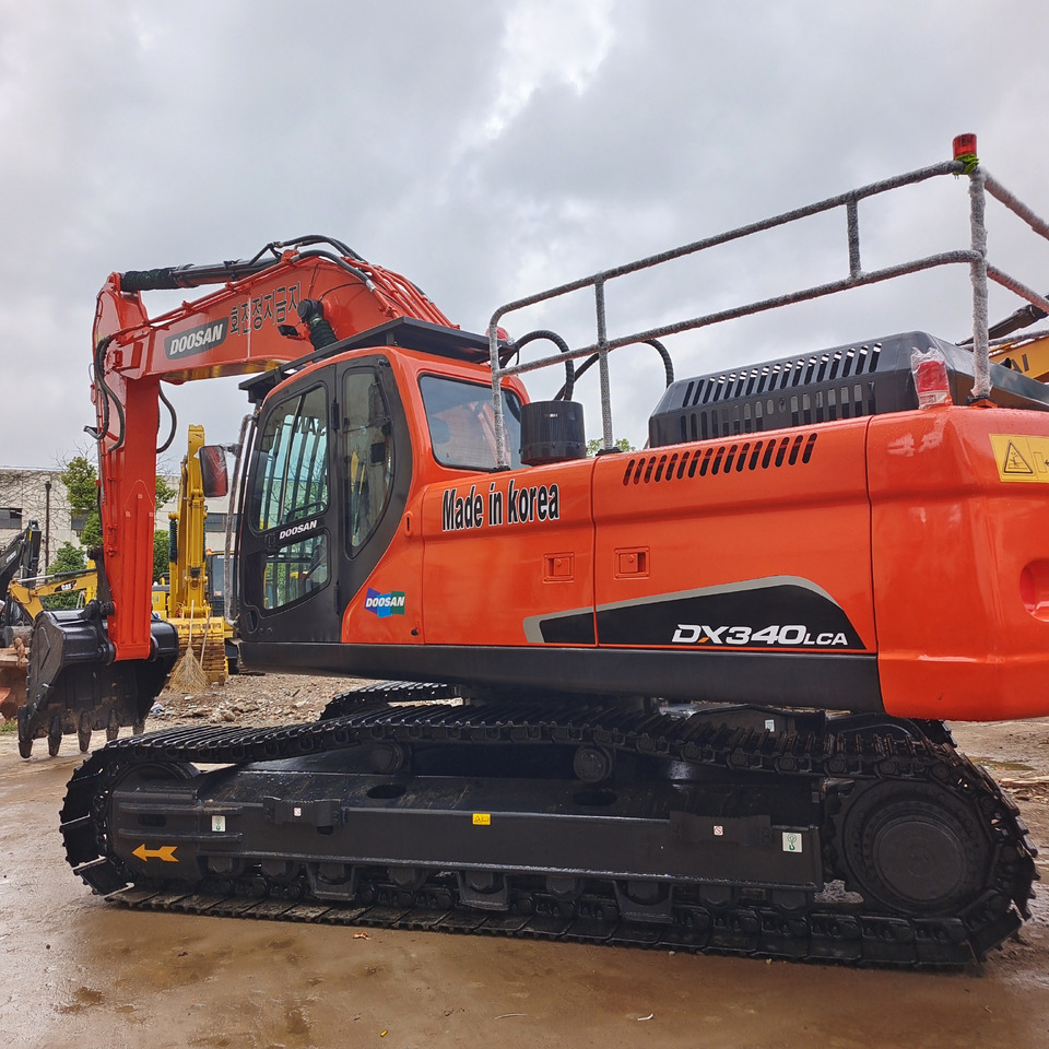 DOOSAN DX340LCA DX340 LC-9C - Crawler excavator: picture 1 DOOSAN DX340LCA DX340 LC-9C - Crawler excavator: picture 1
