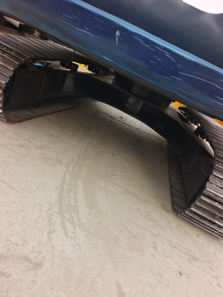 HYUNDAI 305LC-9T 305LC-9S - Crawler excavator: picture 3 HYUNDAI 305LC-9T 305LC-9S - Crawler excavator: picture 3