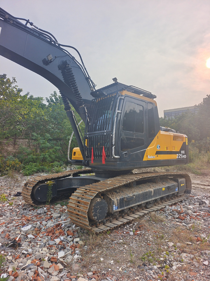 HYUNDAI HX225HD - Wheel excavator: picture 3 HYUNDAI HX225HD - Wheel excavator: picture 3