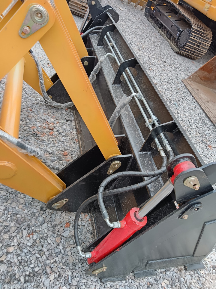 New Backhoe loader JCB 4CX 3CX 4*4 DRIVE: picture 14 New Backhoe loader JCB 4CX 3CX 4*4 DRIVE: picture 14