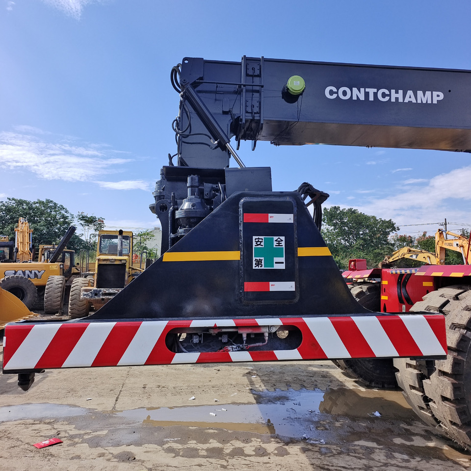 KALMAR DRF 450 DRT450 DRT DRD DRU 450 45 TON - Reach stacker: picture 2 KALMAR DRF 450 DRT450 DRT DRD DRU 450 45 TON - Reach stacker: picture 2