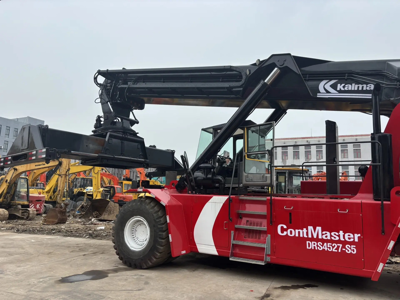 KALMAR DRS4527-S5 DRF450 DRD450 DRT450 - Container handler: picture 3 KALMAR DRS4527-S5 DRF450 DRD450 DRT450 - Container handler: picture 3
