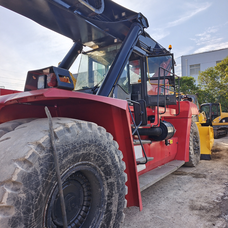 Reach stacker KALMAR DRT450 45 TON DRF 450 DRU450 DRD 450: picture 6