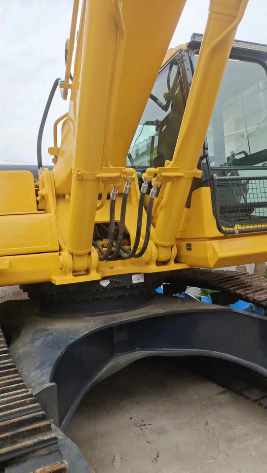 Crawler excavator KOMATSU PC 400-7 PC400: picture 9