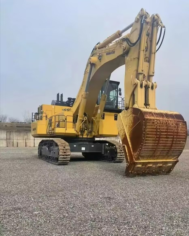 KOMATSU PC2000 - Mining equipment: picture 5 KOMATSU PC2000 - Mining equipment: picture 5