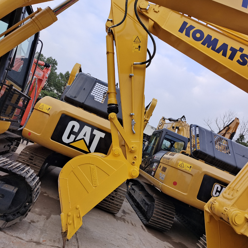 KOMATSU PC210-8 - Crawler excavator: picture 1 KOMATSU PC210-8 - Crawler excavator: picture 1