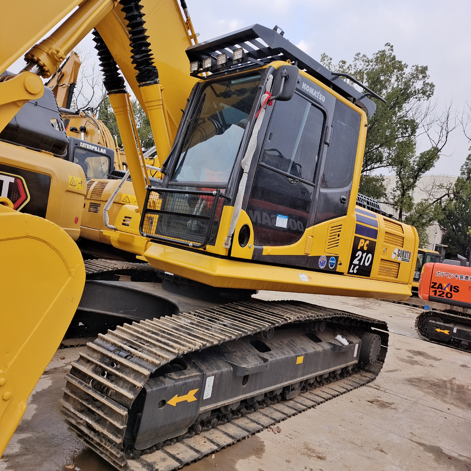 KOMATSU PC210 LC - Crawler excavator: picture 1 KOMATSU PC210 LC - Crawler excavator: picture 1