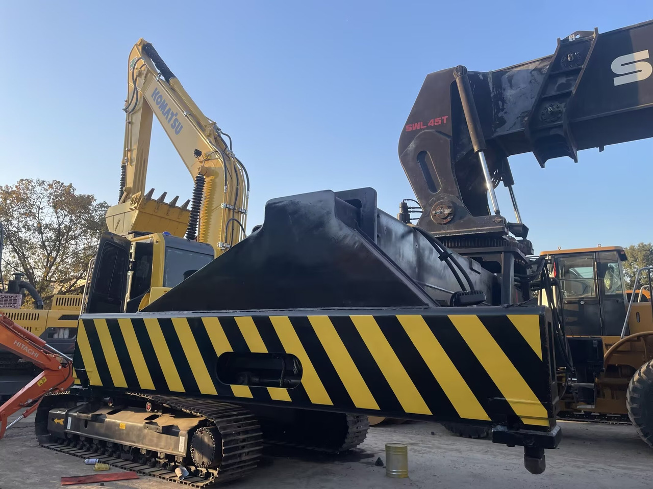 SANY SRSC45C30 - Reach stacker: picture 3 SANY SRSC45C30 - Reach stacker: picture 3
