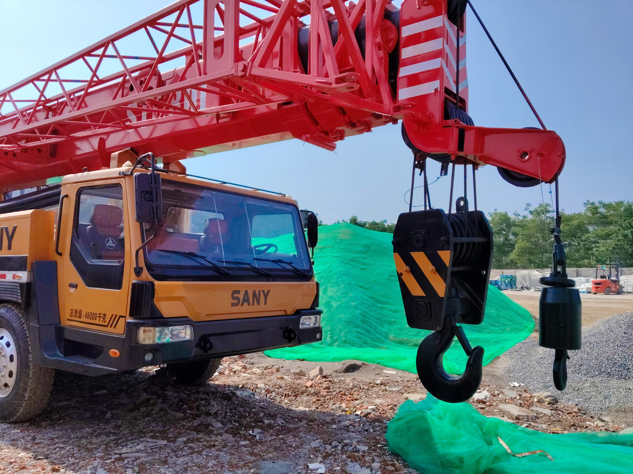 SANY STC800 80 TON - Mobile crane: picture 3 SANY STC800 80 TON - Mobile crane: picture 3