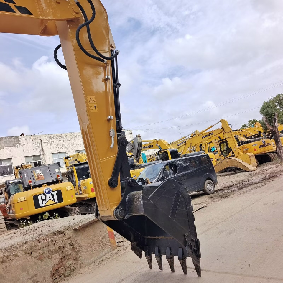 Crawler excavator SANY SY215C-9 SY 215C: picture 17