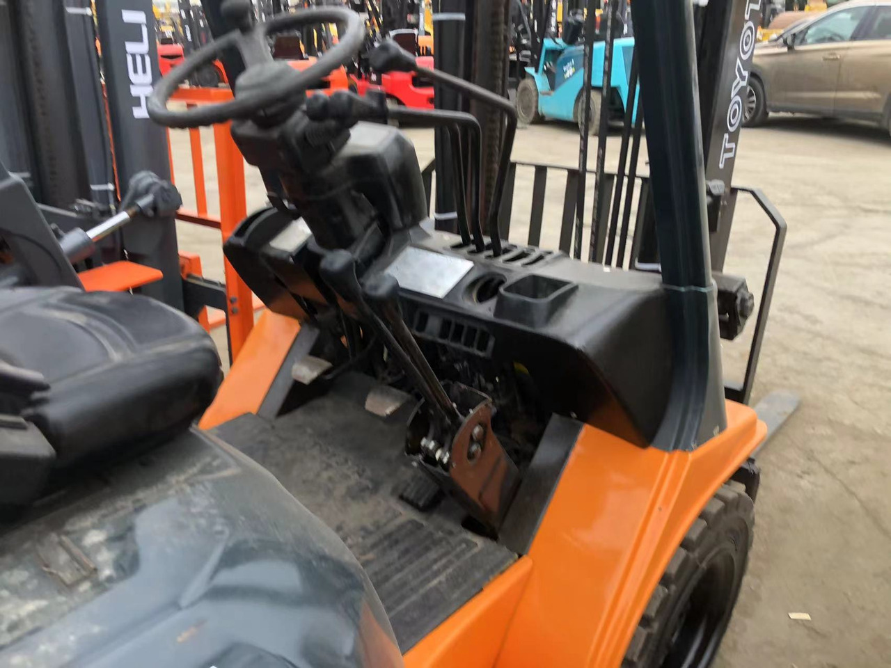 TOYOTA FD 30 - Diesel forklift: picture 2 TOYOTA FD 30 - Diesel forklift: picture 2