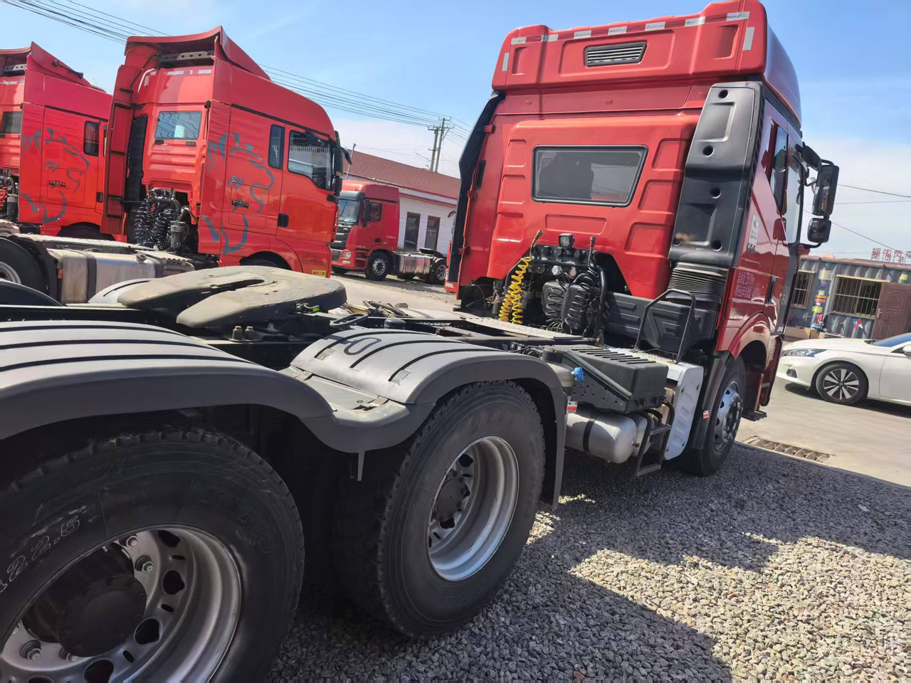 FAW JIEFANG 6*4 8*4 - Tractor unit: picture 3 FAW JIEFANG 6*4 8*4 - Tractor unit: picture 3