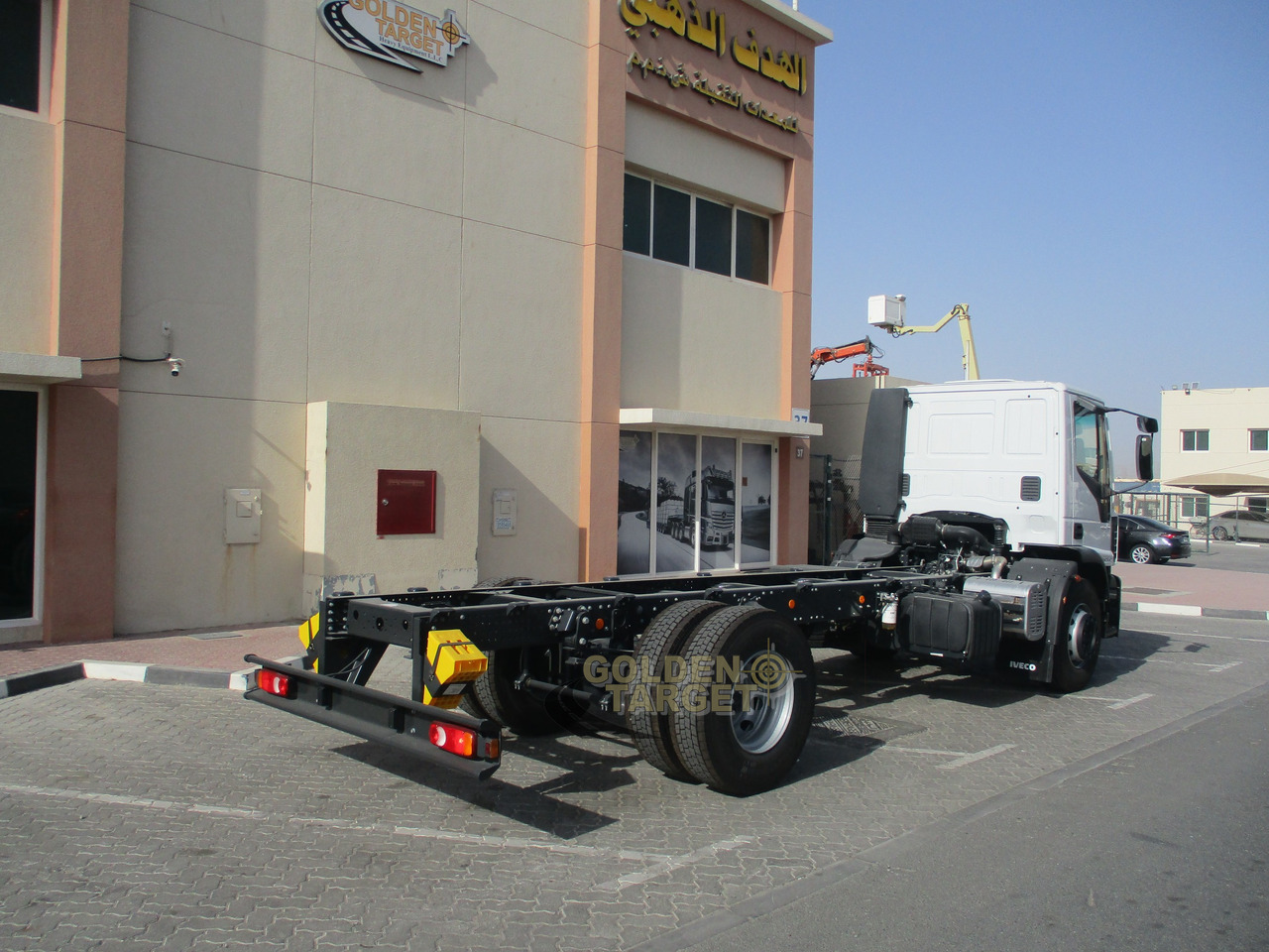 IVECO EUROCARGO 180E28 4x2 Chassis - Cab chassis truck: picture 3 IVECO EUROCARGO 180E28 4x2 Chassis - Cab chassis truck: picture 3