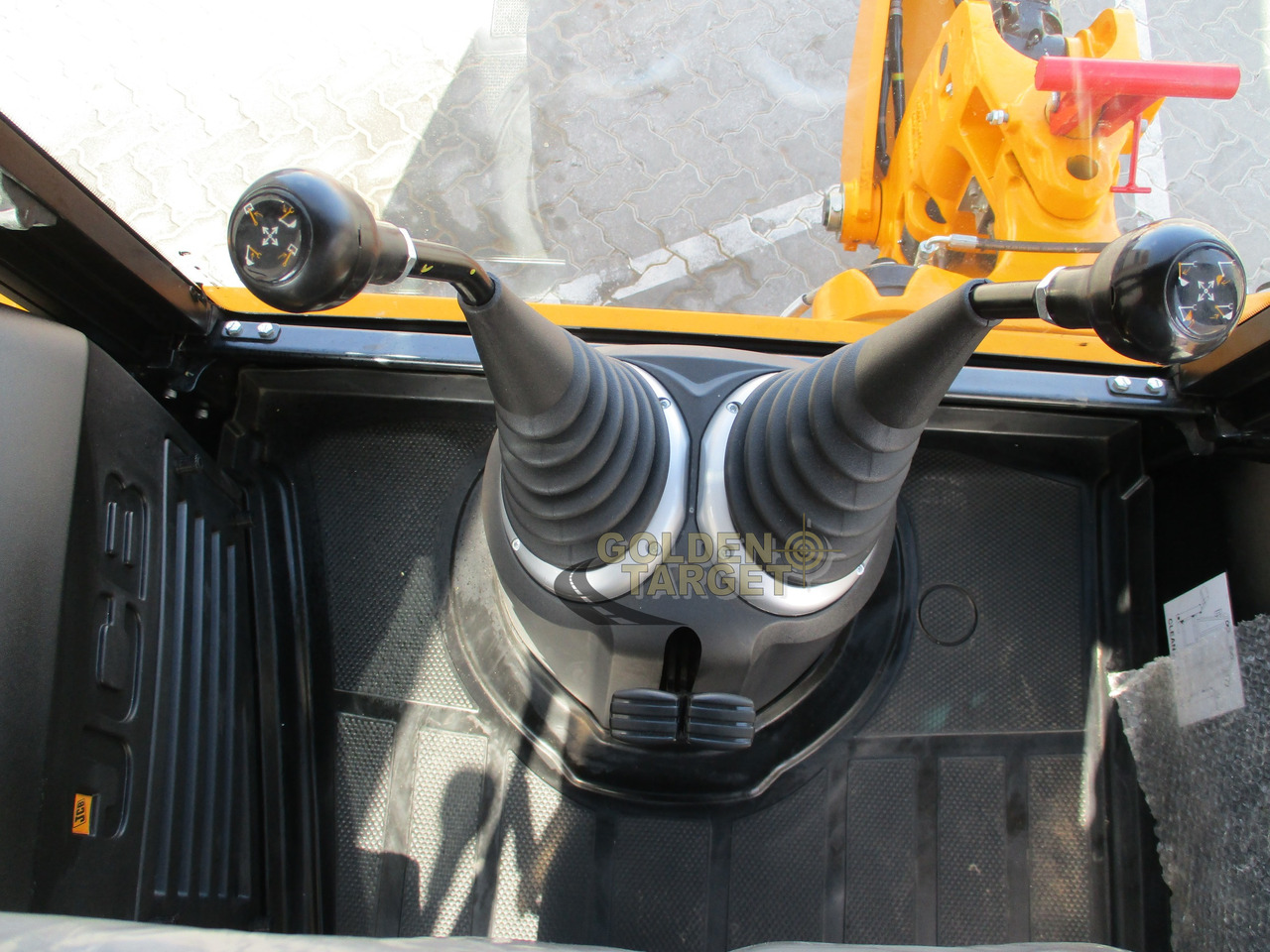 New Backhoe loader JCB 3DX PLUS 4×2 BACKHOE LOADER: picture 16