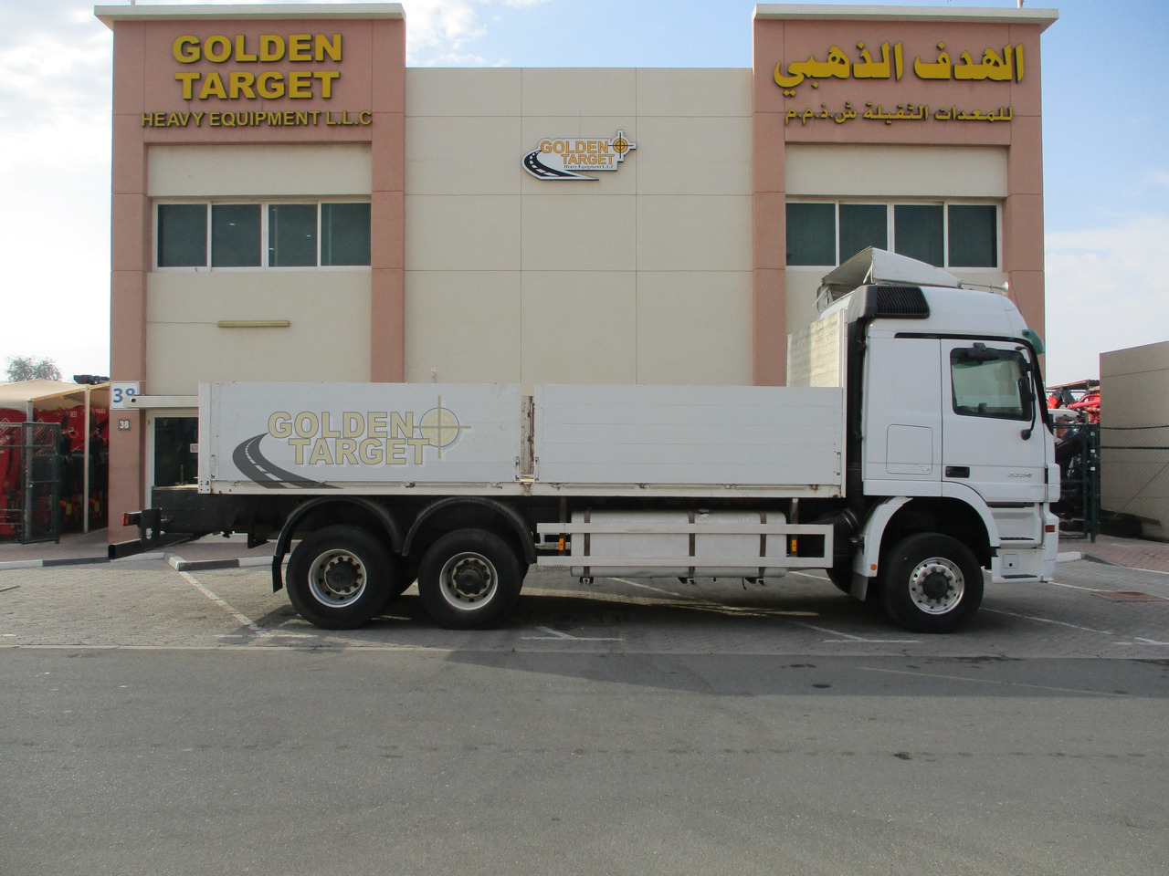 MERCEDES-BENZ ACTROS 3354 6x6 Chassis Truck - Cab chassis truck: picture 5 MERCEDES-BENZ ACTROS 3354 6x6 Chassis Truck - Cab chassis truck: picture 5