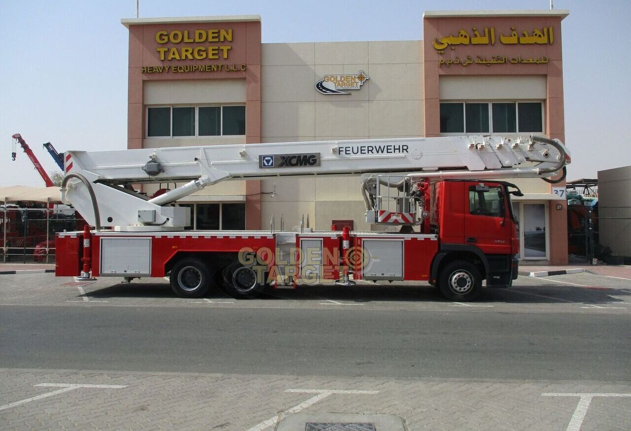 Mercedes-Benz Actros 3332 6x4 Manlift Truck - Fire engine: picture 3 Mercedes-Benz Actros 3332 6x4 Manlift Truck - Fire engine: picture 3