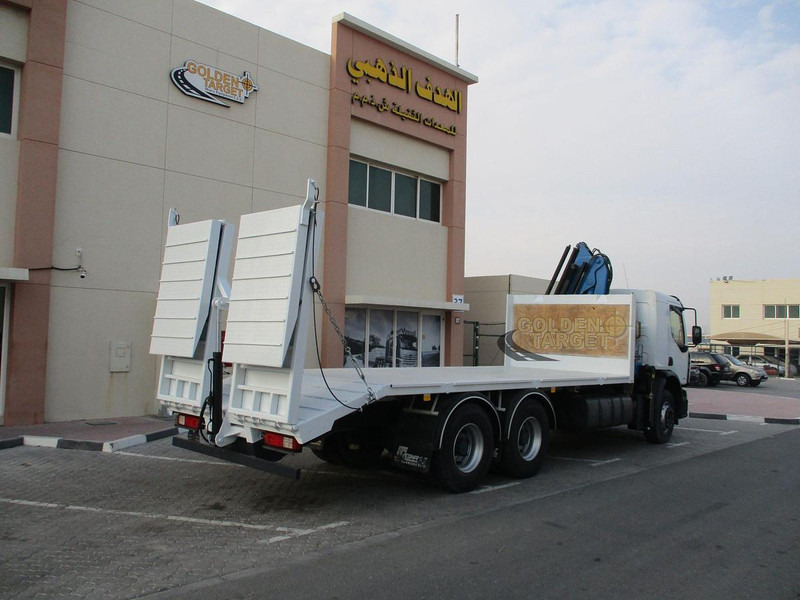 Renault KERAX 380 - Mobile crane: picture 3 Renault KERAX 380 - Mobile crane: picture 3