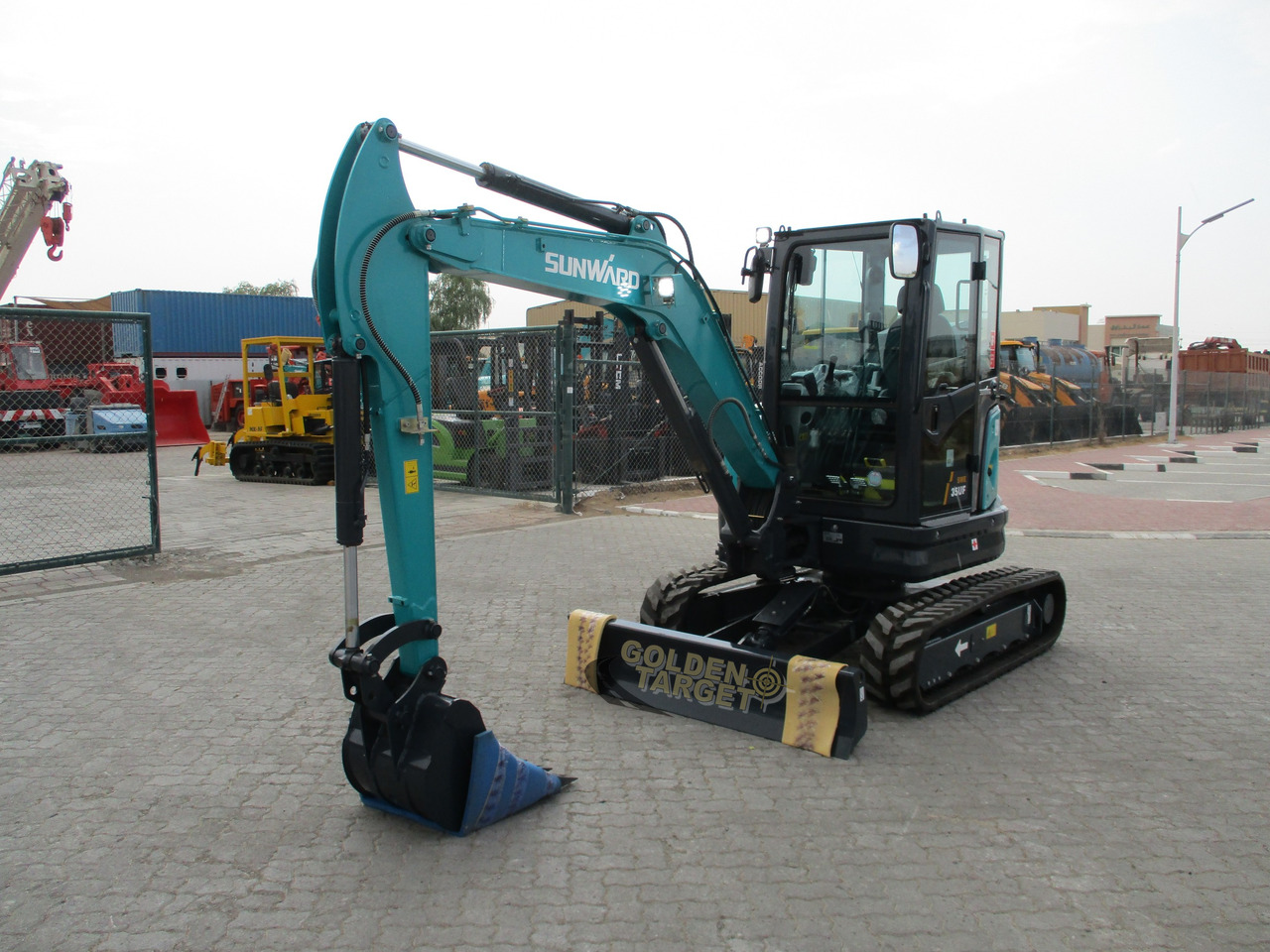 SUNWARD SWE35UF Mini Hydraulic Excavator - Mini excavator: picture 2 SUNWARD SWE35UF Mini Hydraulic Excavator - Mini excavator: picture 2