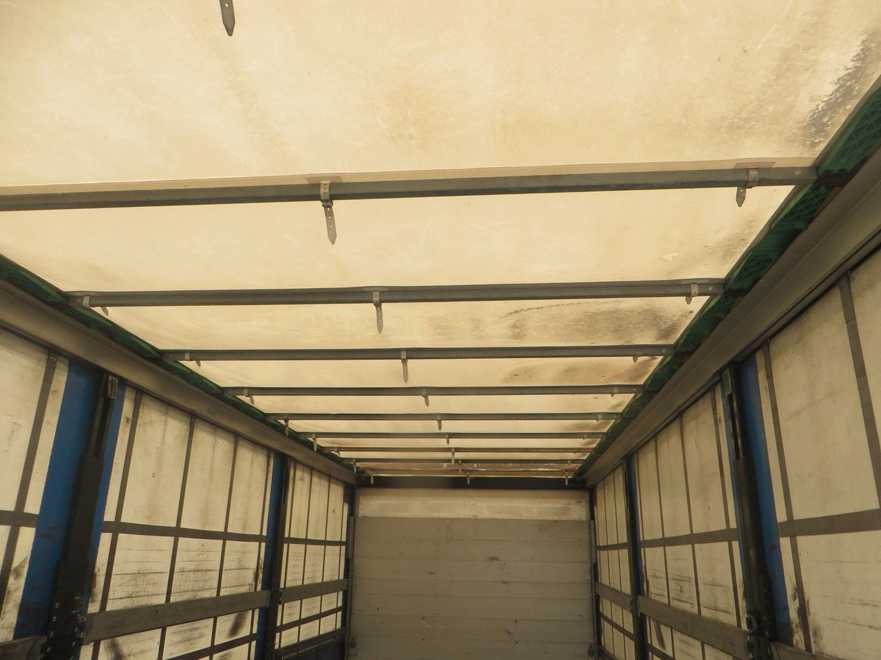 Curtain side truck DAF CF320 4x2 18T Curtainside 7.70m: picture 8