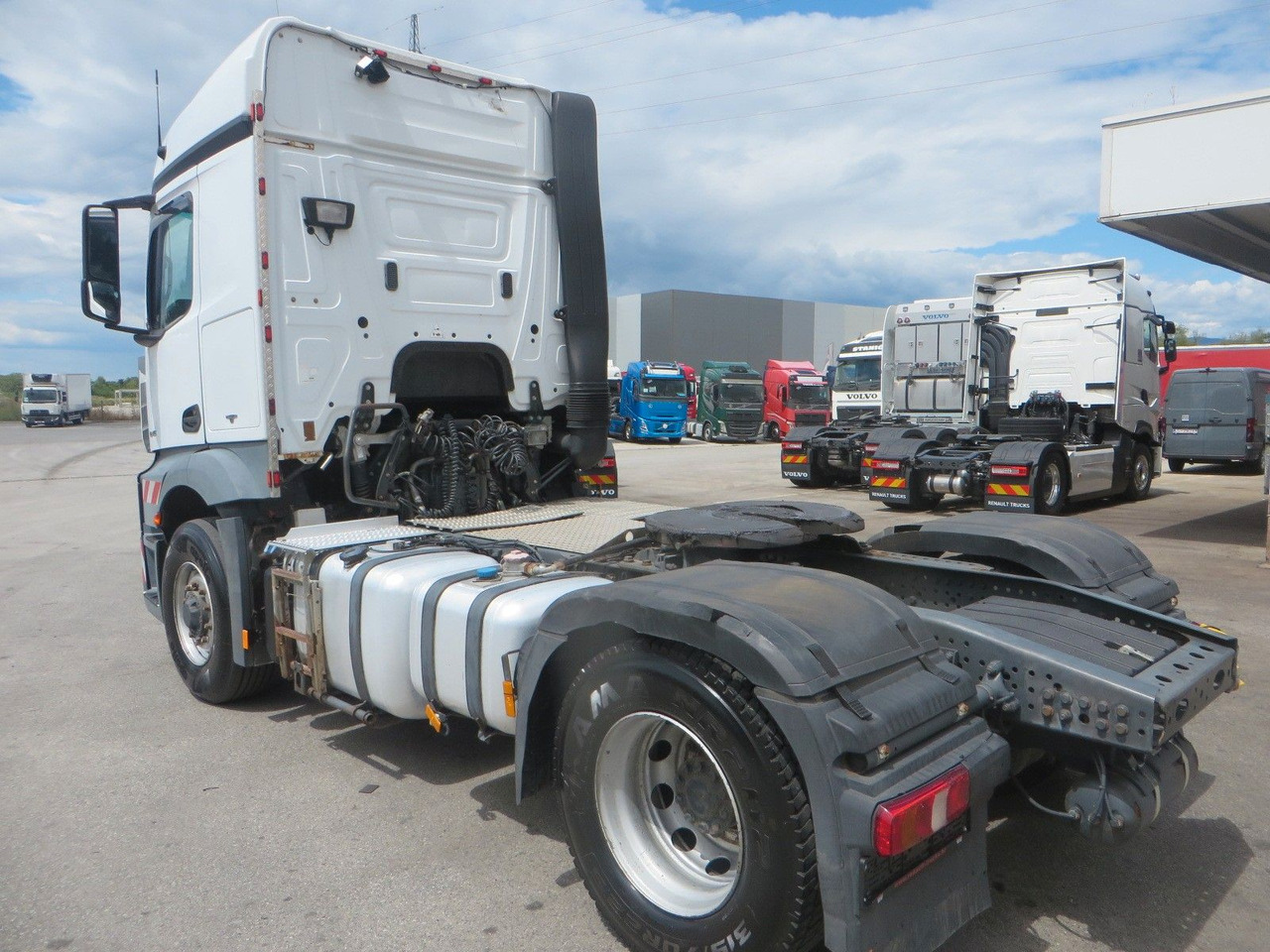 Mercedes-Benz Actros 1845 LS Retarder Hydraulic - Tractor unit: picture 4 Mercedes-Benz Actros 1845 LS Retarder Hydraulic - Tractor unit: picture 4
