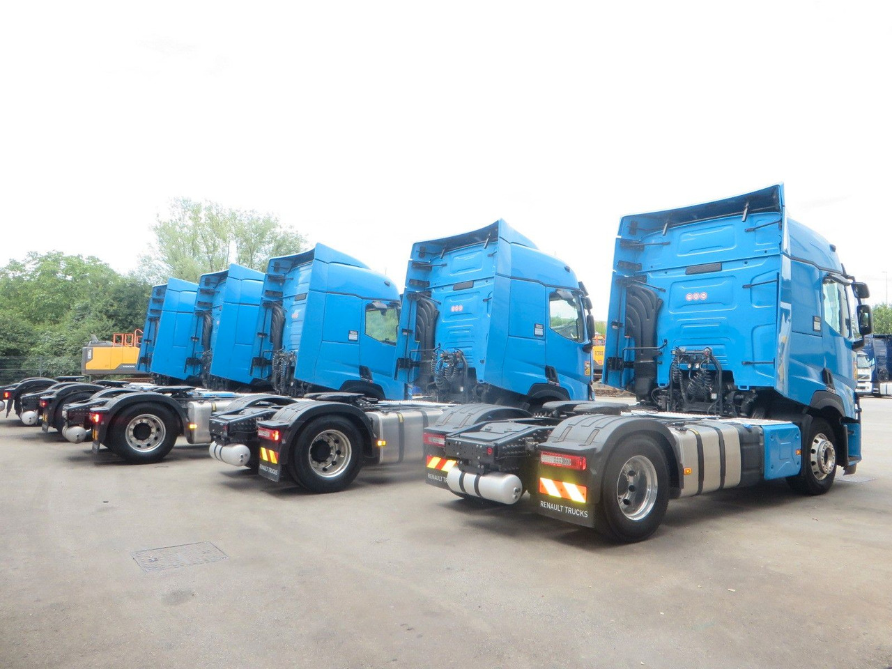 Renault T480 SC 4x2Tractor SELECTION - Tractor unit: picture 3 Renault T480 SC 4x2Tractor SELECTION - Tractor unit: picture 3