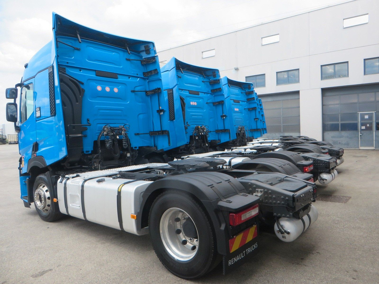 Renault T480 SC 4x2Tractor SELECTION - Tractor unit: picture 4 Renault T480 SC 4x2Tractor SELECTION - Tractor unit: picture 4