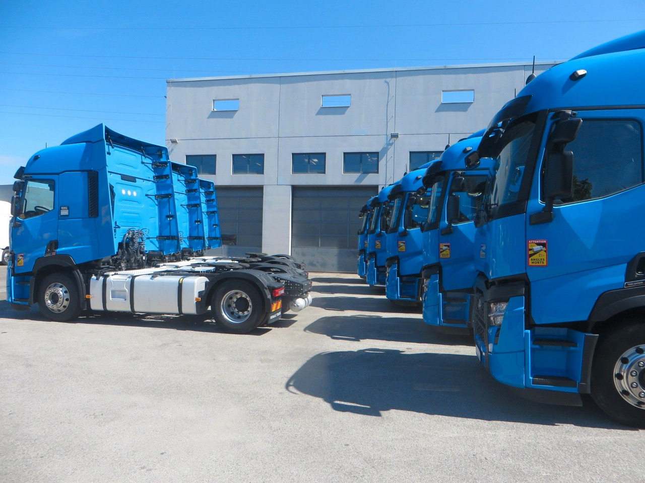 Renault T480 SC 4x2Tractor SELECTION - Tractor unit: picture 2 Renault T480 SC 4x2Tractor SELECTION - Tractor unit: picture 2